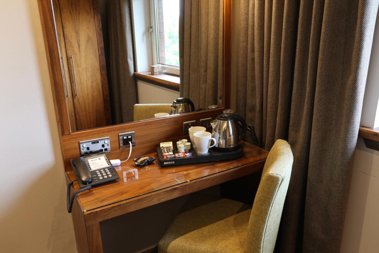 Mondo Hotel โค้ทบริดจ์ ภายนอก รูปภาพ