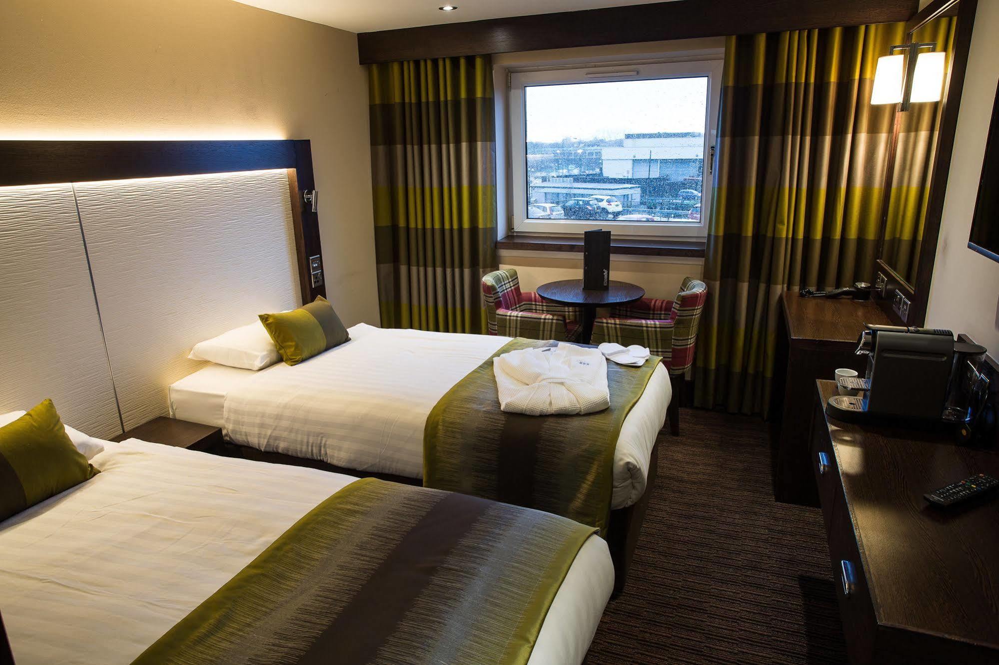 Mondo Hotel โค้ทบริดจ์ ภายนอก รูปภาพ